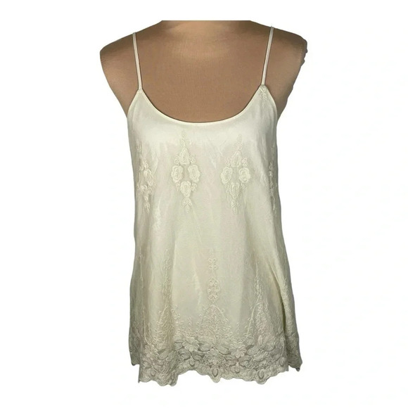 REVOLVE Chaser Embroidered Lace‎ Top NWT Sz Medium color is Coconut - Picture 1 of 9